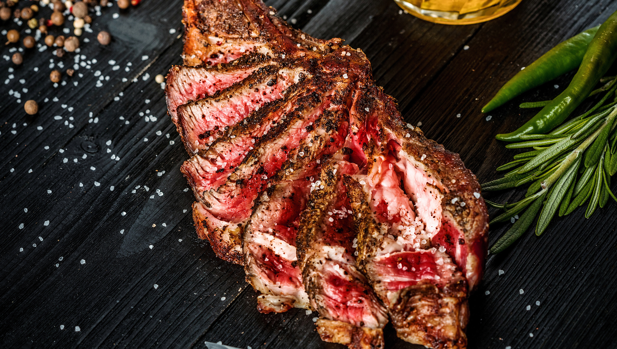 Côte de bœuf au barbecue : notre recette pour une cuisson parfaite